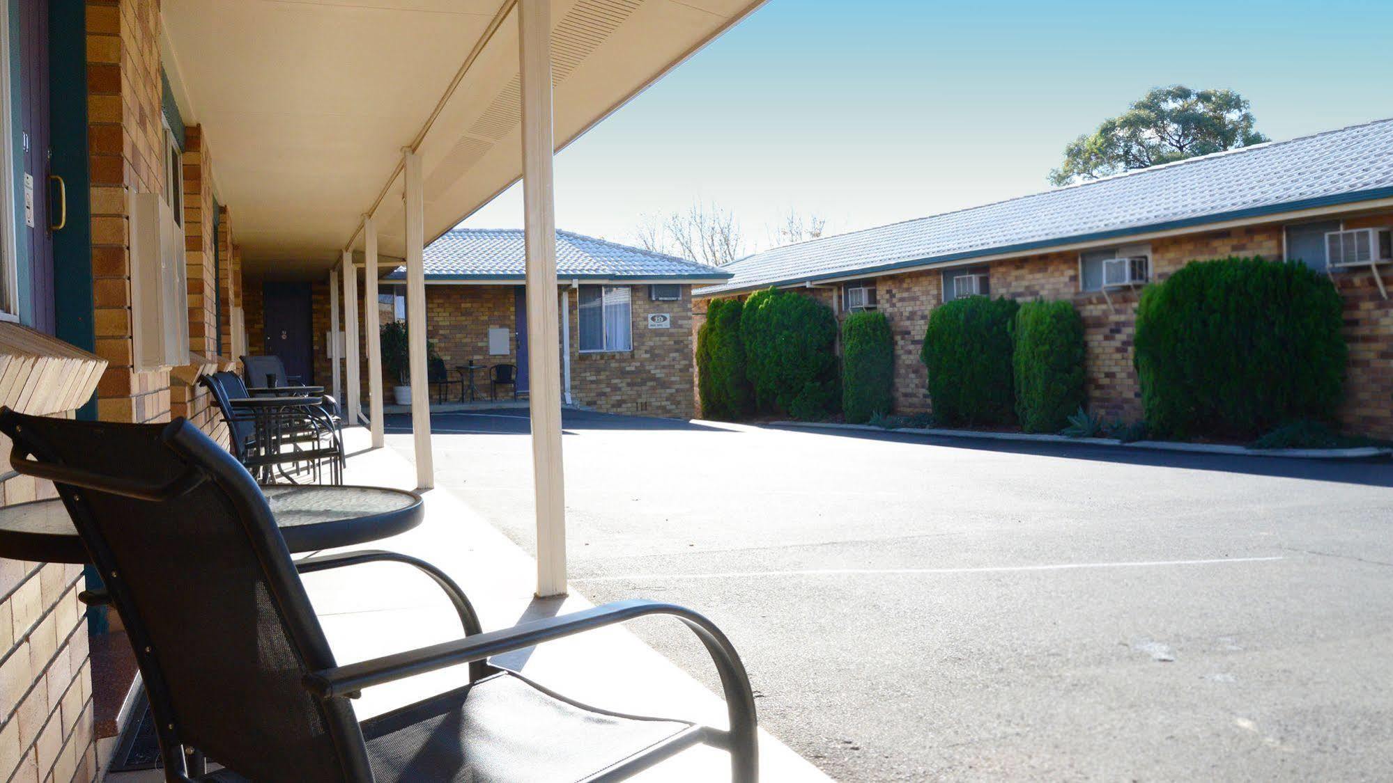 Almond Inn Tamworth Exterior photo